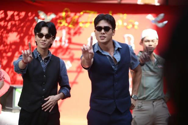 K&iacute;nh mắt Anna &ldquo;toan t&iacute;nh&rdquo; g&igrave; khi r&oacute;t tiền đầu tư cho MV debut của Hưng Nguyễn?- Ảnh 3.