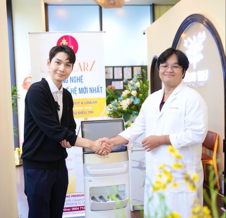 Ph&ograve;ng Kh&aacute;m Da liễu Thẩm mỹ N&agrave;ng Thơ: Bứt ph&aacute; mạnh mẽ năm 2025 với c&ocirc;ng nghệ thẩm mỹ hiện đại- Ảnh 4.