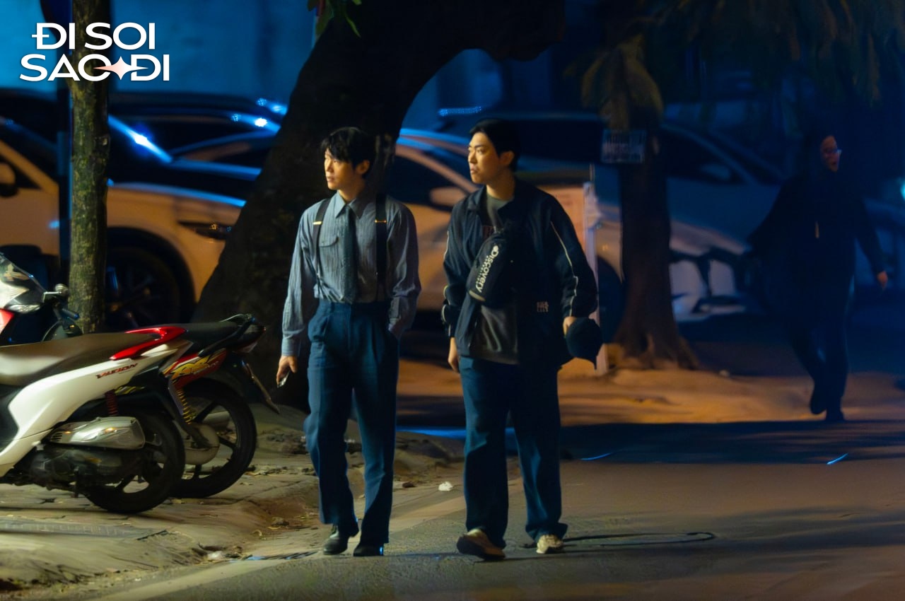 Zoom cận trường quay phim mới của Suzy - Kim Seon Ho ở H&agrave; Nội- Ảnh 1.