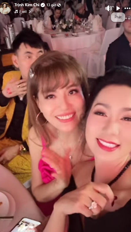 Đ&aacute;m cưới nam diễn vi&ecirc;n Vbiz v&agrave; vợ b&aacute;c sĩ k&eacute;m 16 tuổi: C&ocirc; d&acirc;u ch&uacute; rể s&aacute;nh đ&ocirc;i, d&agrave;n sao nổi tiếng tham dự- Ảnh 2.