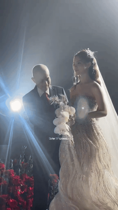 Nữ b&aacute;c sĩ c&oacute; bằng Piano tại Nhạc viện TP.HCM kết h&ocirc;n với sao nam hơn 16 tuổi- Ảnh 7.