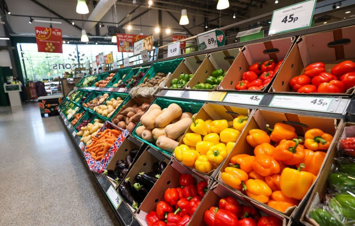 Loại rau nhiều vitamin C hơn cả chanh, b&aacute;o Anh khen nức nở: Người Việt trồng l&atilde;i h&agrave;ng trăm triệu- Ảnh 1.