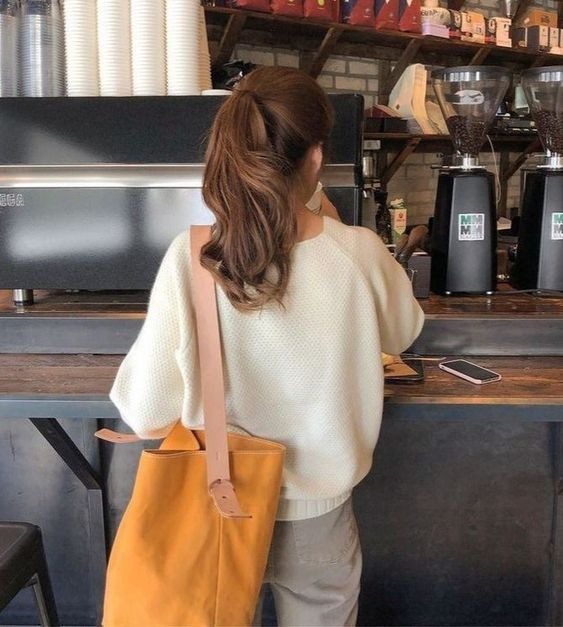 Đi l&agrave;m kiếm tiền mệt thật, nhưng thiếu tiền th&igrave; mệt gấp đ&ocirc;i- Ảnh 2.