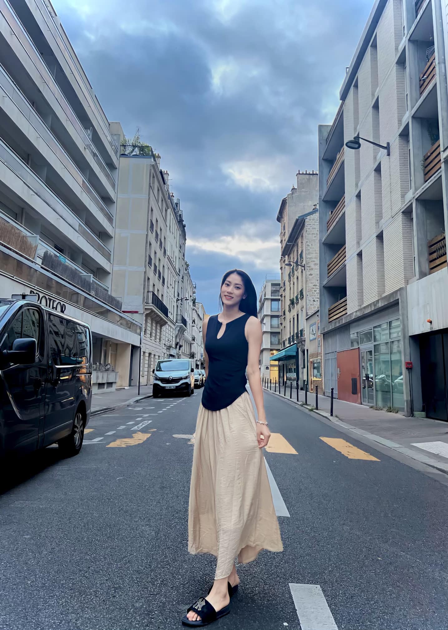 Hoa kh&ocirc;i b&oacute;ng chuyền mang h&agrave;m Đại u&yacute; g&acirc;y sốt với ảnh tổng kết 2025: Visual xinh đẹp, th&agrave;nh t&iacute;ch cực 