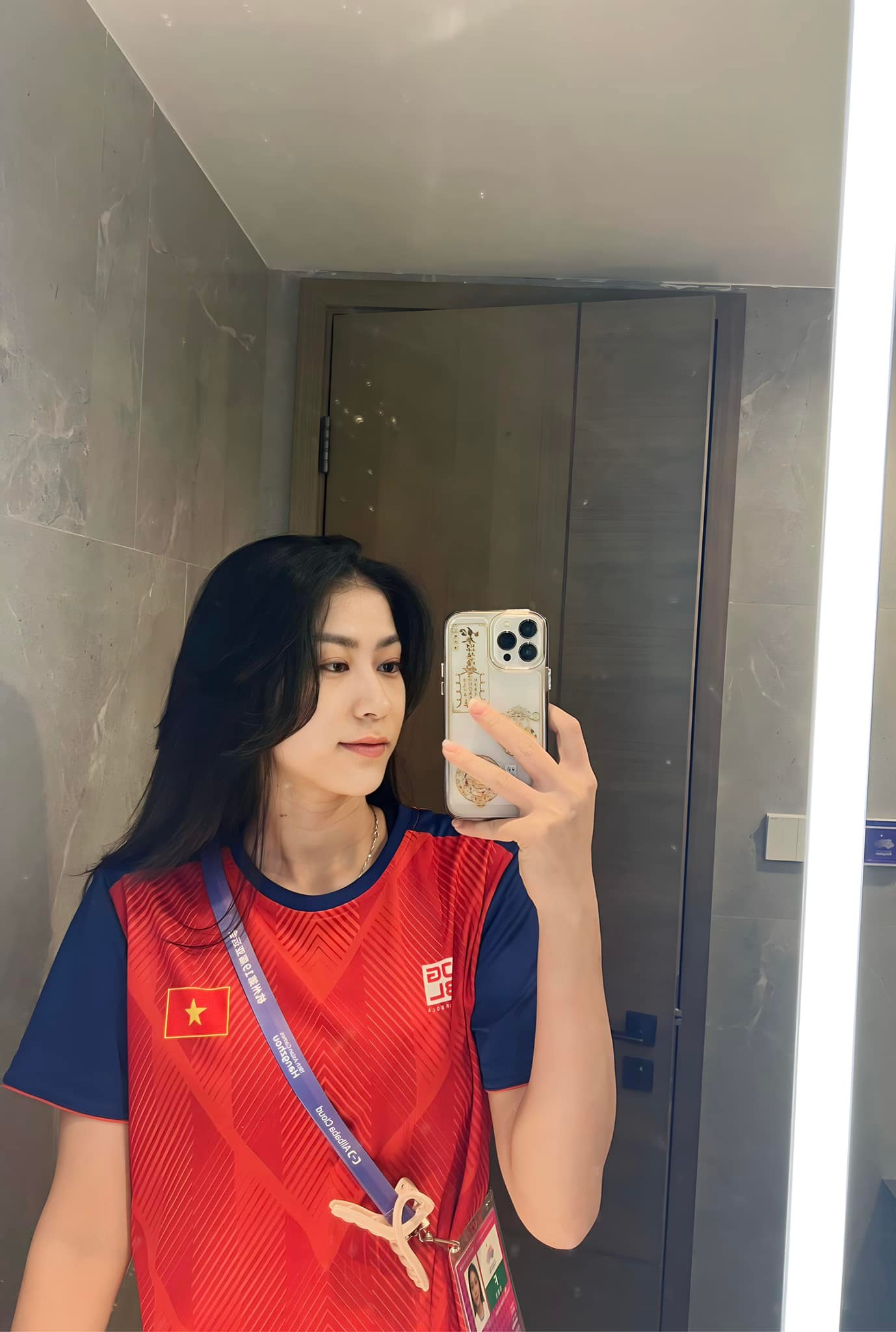 Hoa kh&ocirc;i b&oacute;ng chuyền mang h&agrave;m Đại u&yacute; g&acirc;y sốt với ảnh tổng kết 2025: Visual xinh đẹp, th&agrave;nh t&iacute;ch cực 