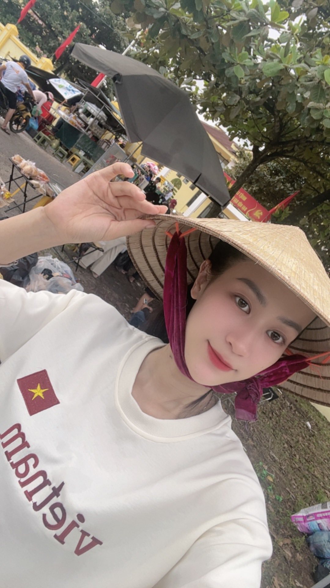 Hoa kh&ocirc;i b&oacute;ng chuyền mang h&agrave;m Đại u&yacute; g&acirc;y sốt với ảnh tổng kết 2025: Visual xinh đẹp, th&agrave;nh t&iacute;ch cực 