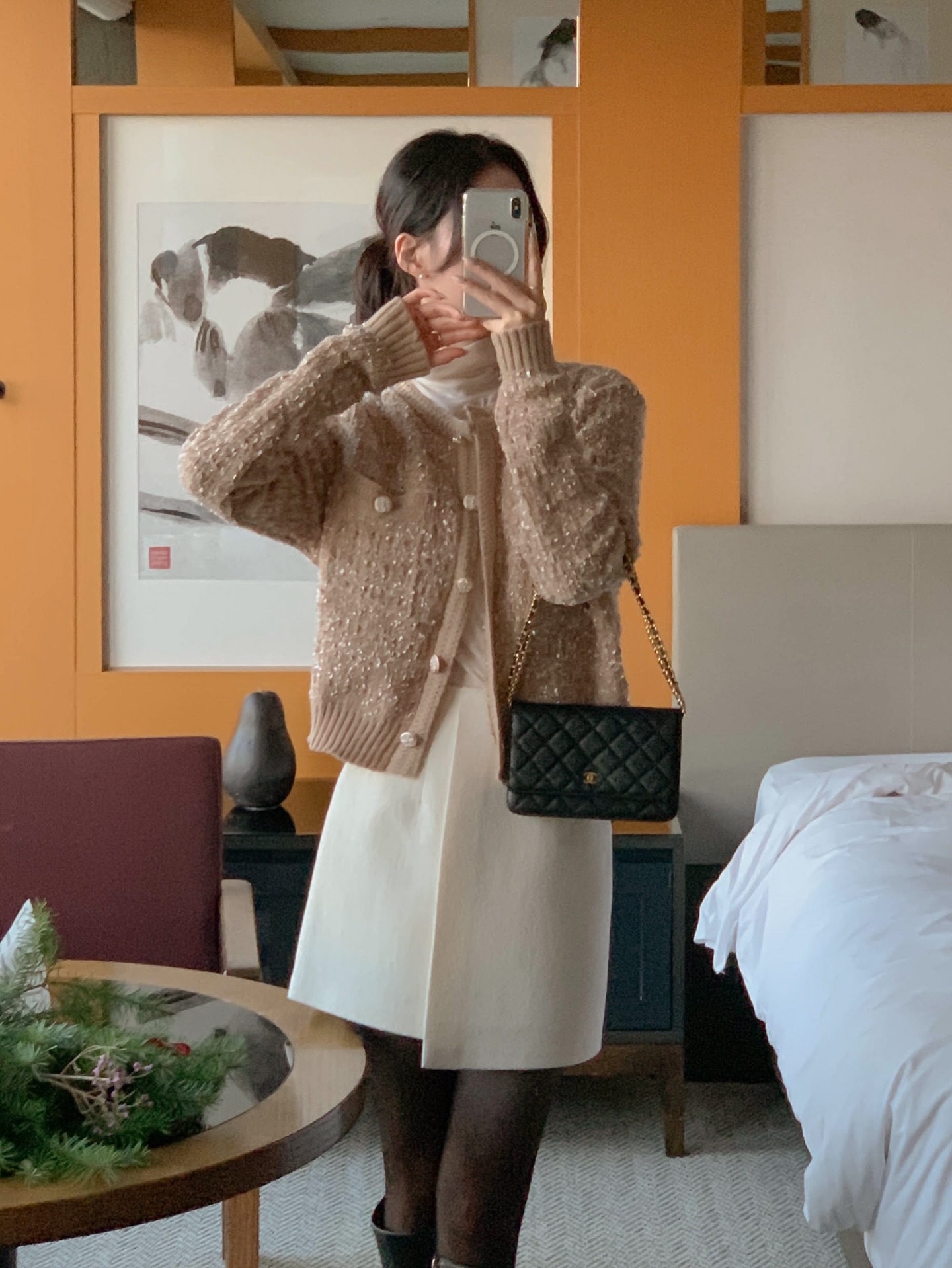 5 c&aacute;ch diện ch&acirc;n v&aacute;y ngắn nổi bật v&agrave; si&ecirc;u t&ocirc;n d&aacute;ng, c&agrave;ng gần tới năm mới c&agrave;ng n&ecirc;n ghim- Ảnh 8.