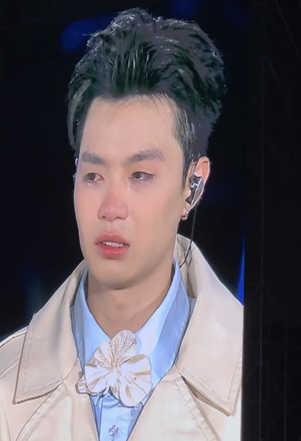 Negav kh&oacute;c nức nở tại concert Anh Trai Say Hi- Ảnh 3.