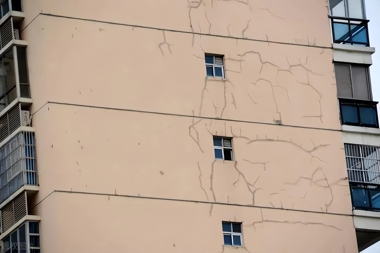 T&ocirc;i mua một căn hộ g&oacute;c v&agrave; sau hai năm sống ở đ&oacute;, t&ocirc;i ho&agrave;n to&agrave;n suy sụp, cảm gi&aacute;c v&ocirc; c&ugrave;ng bế tắc- Ảnh 3.