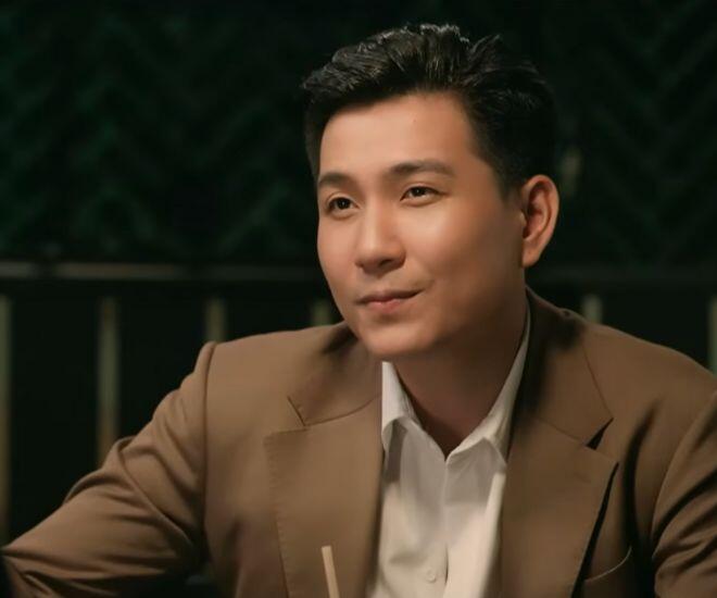 Kh&ocirc;ng thể ch&ecirc; nổi mỹ nam Việt mặt b&uacute;ng ra trap boy: Ai đời đẹp qu&aacute; thể đ&aacute;ng, cười một c&aacute;i tim hẫng một nhịp- Ảnh 2.