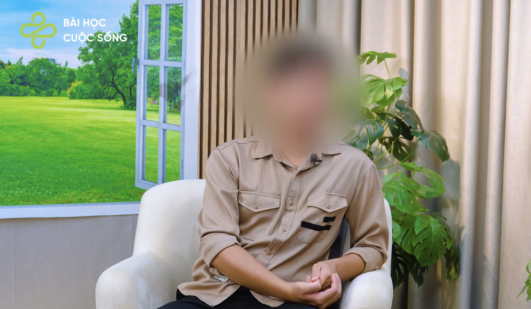 Người đ&agrave;n &ocirc;ng H&agrave; Nội g&aacute;nh nợ 2 tỷ cho nh&agrave; vợ, nhận th&ecirc;m "cặp sừng" sau 10 năm kết h&ocirc;n- Ảnh 1.