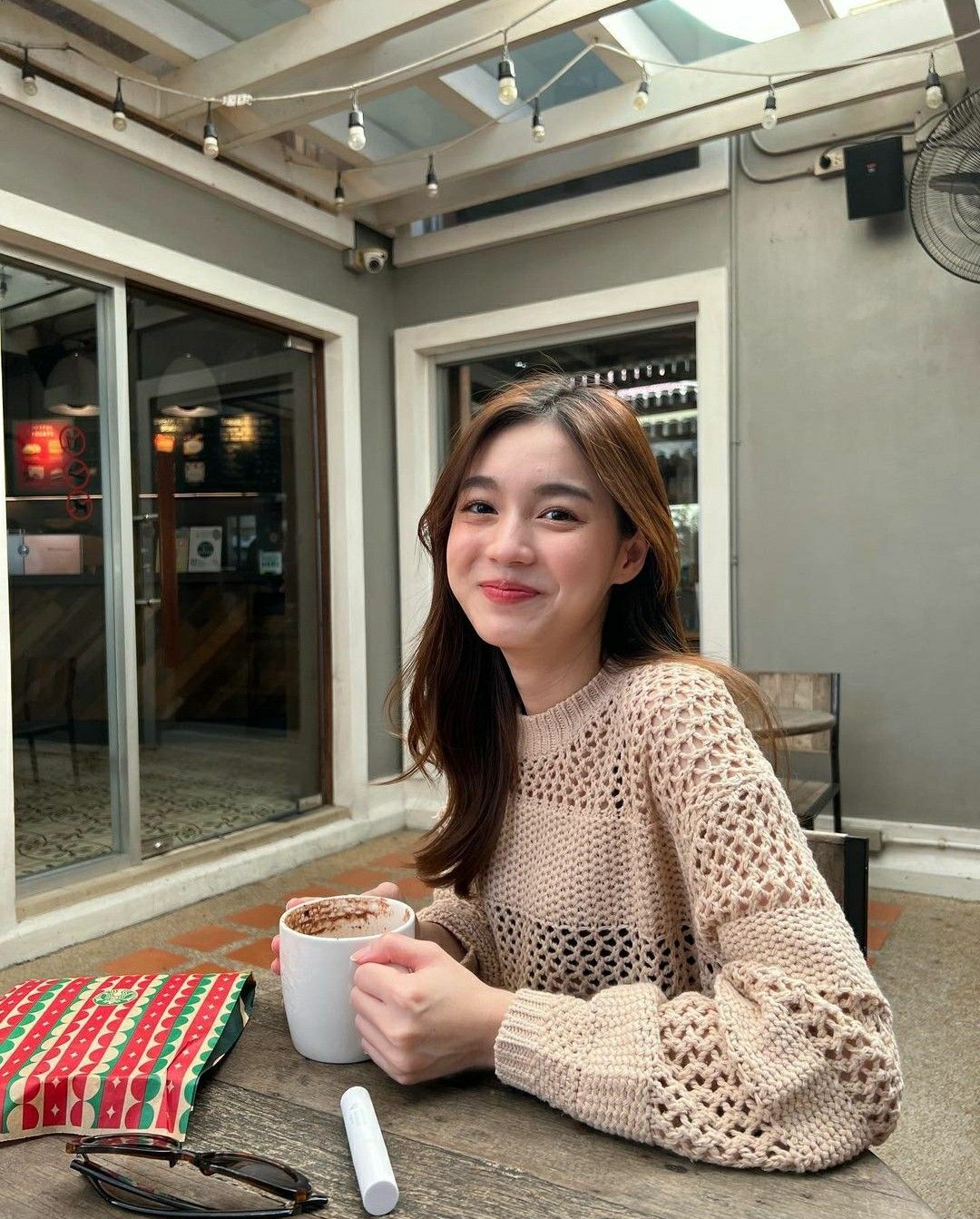 Bức ảnh “bữa ăn sang” hơn 300 nghìn của cặp vợ chồng khiến nhiều người vui lây- Ảnh 2. Bức ảnh “bữa ăn sang” hơn 300 nghìn của cặp vợ chồng khiến nhiều người vui lây- Ảnh 2.