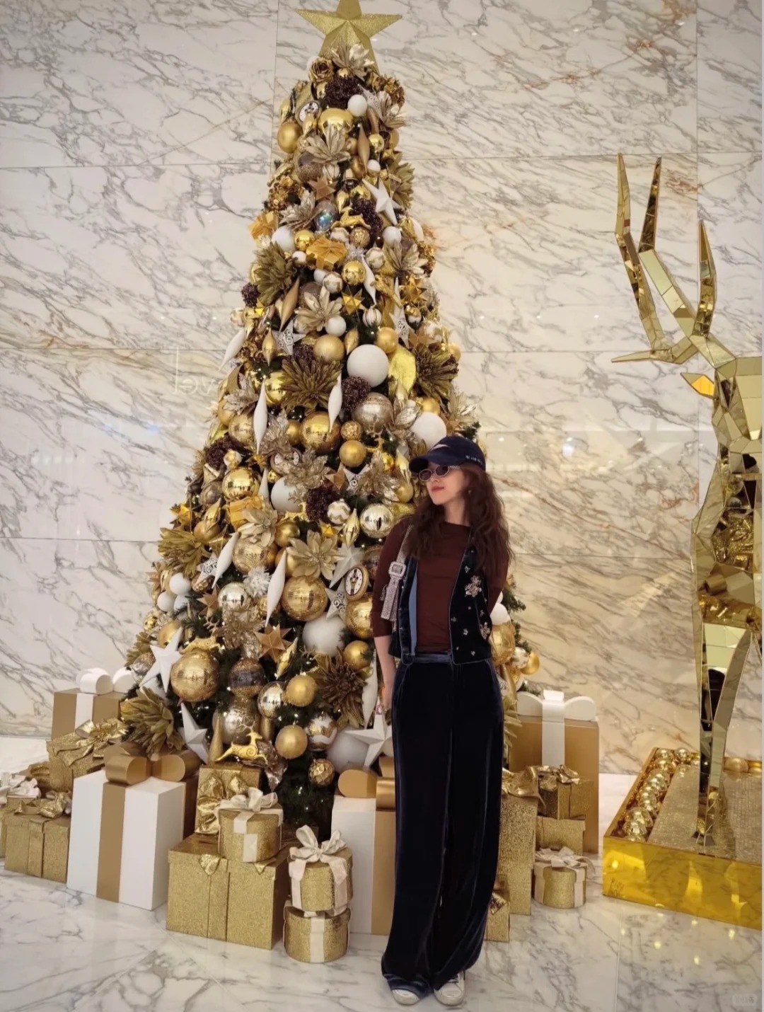 Chương Trạch Thi&ecirc;n bay sang Dubai đ&oacute;n Gi&aacute;ng sinh c&ugrave;ng chồng tỷ ph&uacute;: Ở kh&aacute;ch sạn 2 tỷ/đ&ecirc;m nhưng diện mạo mới l&agrave; điều g&acirc;y cho&aacute;ng- Ảnh 6.