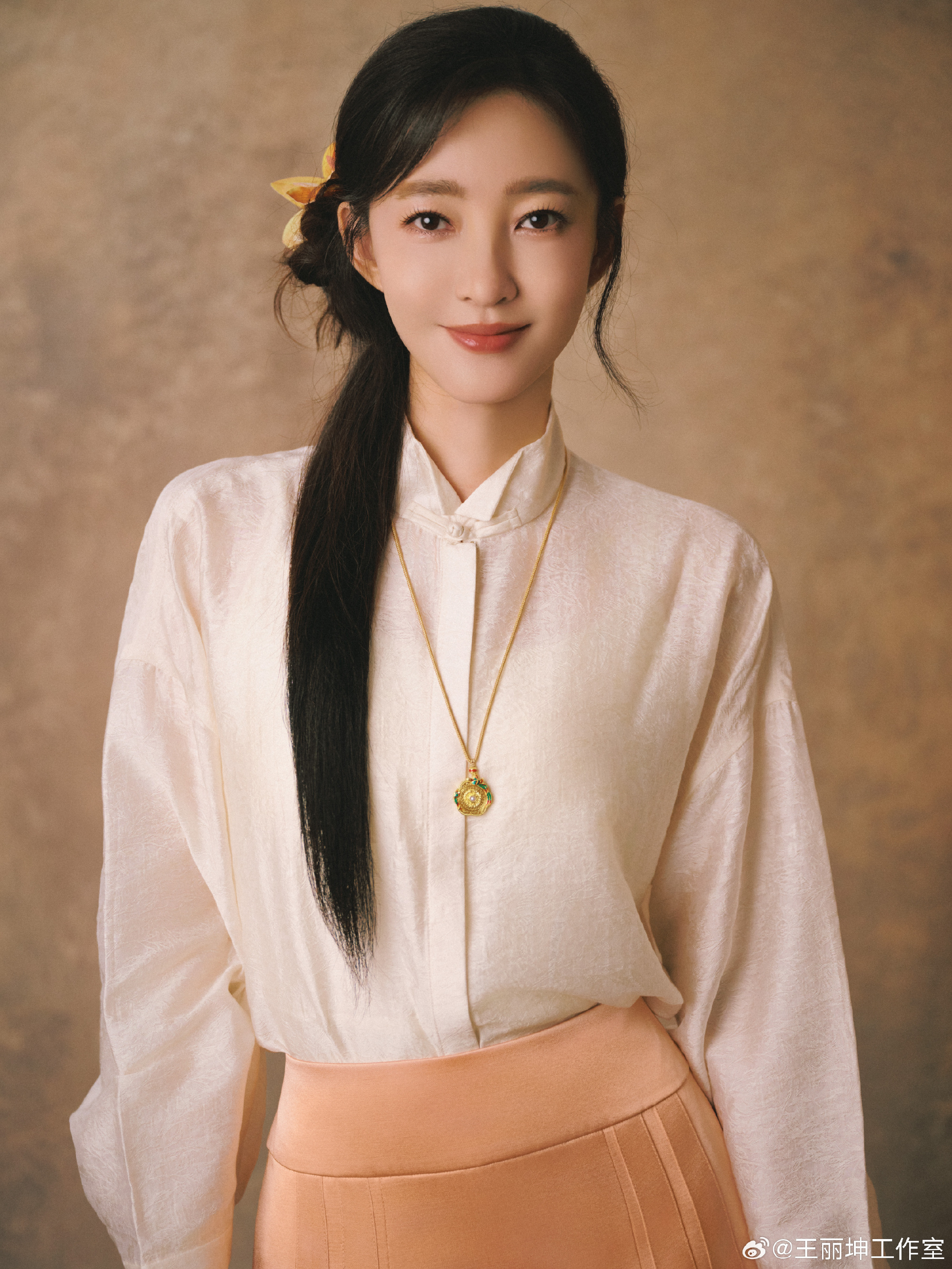 &Aacute;n chung th&acirc;n cho chồng đại gia vừa bị bắt của nữ diễn vi&ecirc;n phim giờ v&agrave;ng- Ảnh 4.