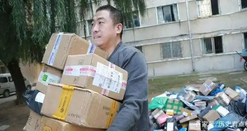 Ph&aacute;t hiện một Tiến sĩ đi l&agrave;m shipper, thu nhập hơn 748 triệu đồng/năm: &ldquo;Họ n&oacute;i t&ocirc;i đang tranh việc của người c&oacute; tr&igrave;nh độ thấp hơn&rdquo;- Ảnh 4.