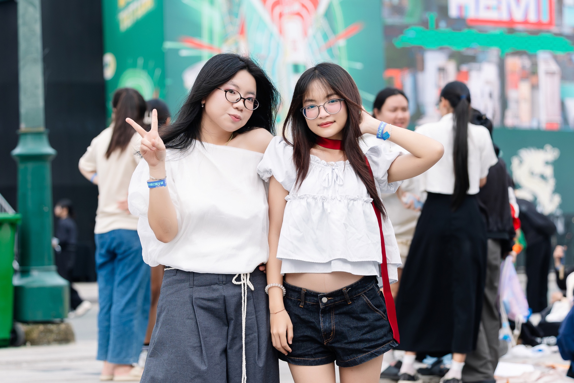 Thứ 7 cuối c&ugrave;ng của năm 2025: V&igrave; sao "hội mỹ nh&acirc;n" đổ x&ocirc; ra C&ocirc;ng vi&ecirc;n Bờ s&ocirc;ng S&agrave;i G&ograve;n?- Ảnh 6.