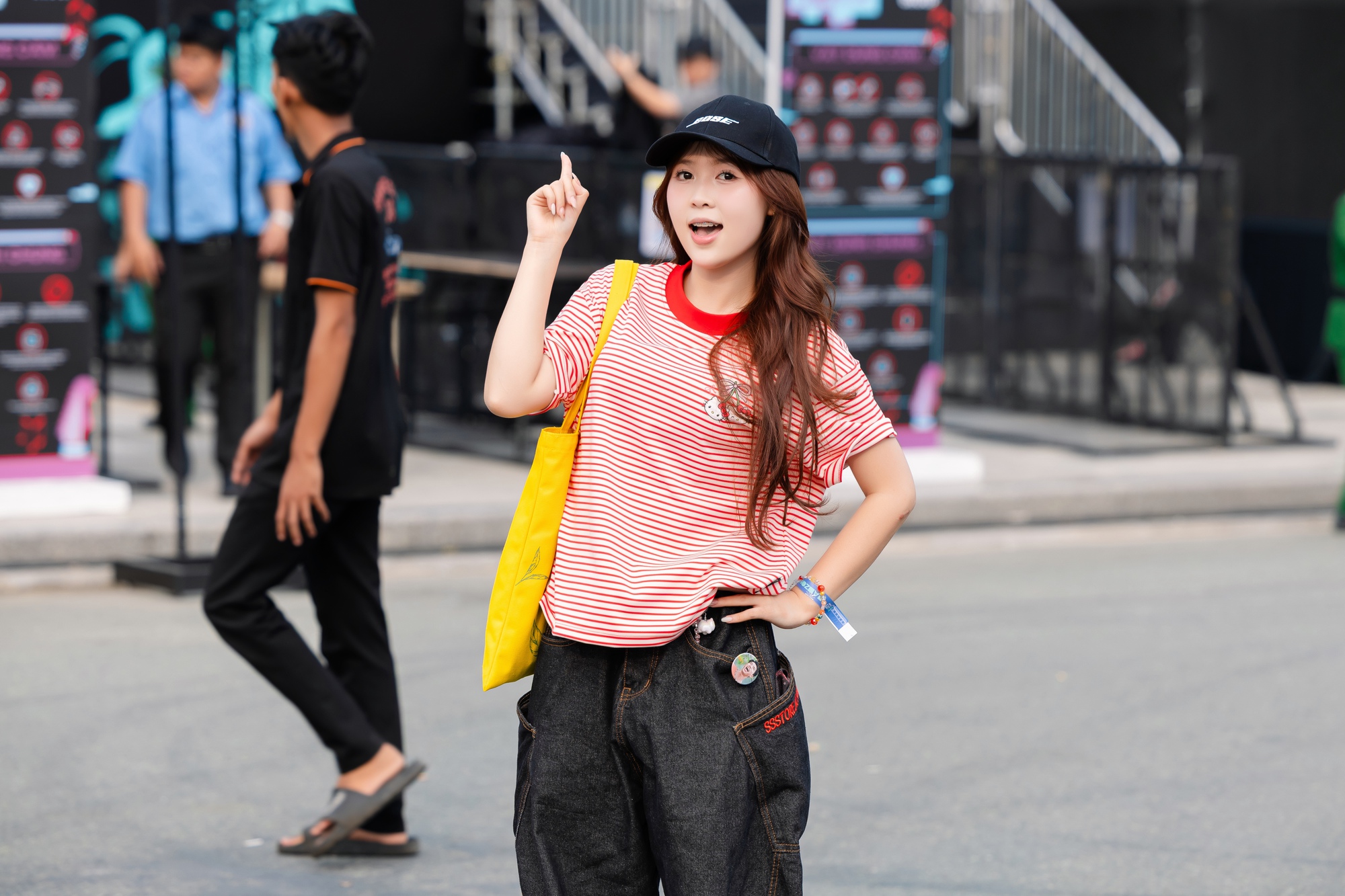 Thứ 7 cuối c&ugrave;ng của năm 2025: V&igrave; sao "hội mỹ nh&acirc;n" đổ x&ocirc; ra C&ocirc;ng vi&ecirc;n Bờ s&ocirc;ng S&agrave;i G&ograve;n?- Ảnh 7.