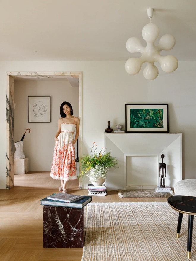 Đi m&ograve;n g&oacute;t gi&agrave;y khắp thế giới, nữ Travel Blogger bẻ l&aacute;i l&agrave;m 