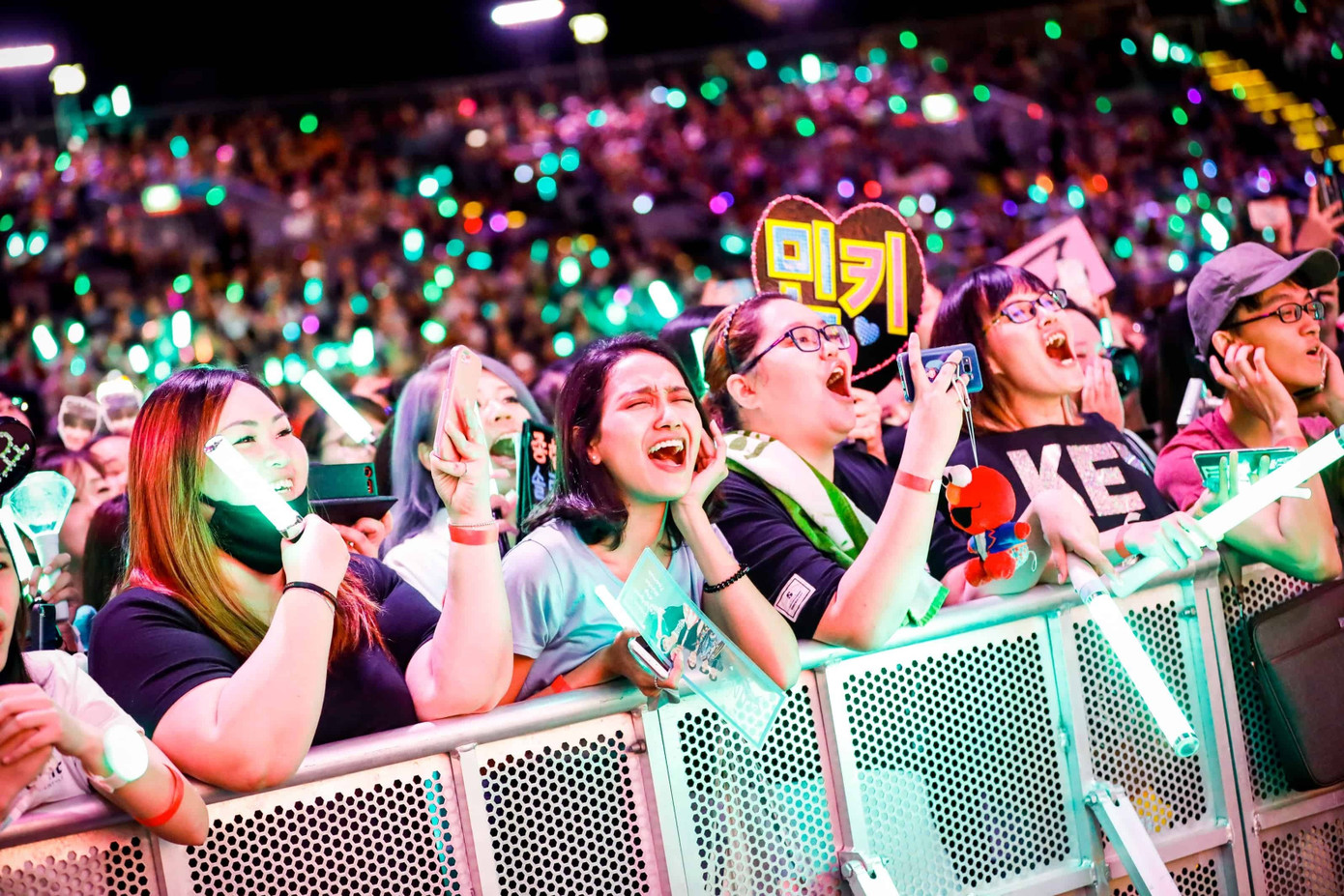 Cơn &aacute;c mộng ở Kpop- Ảnh 3.