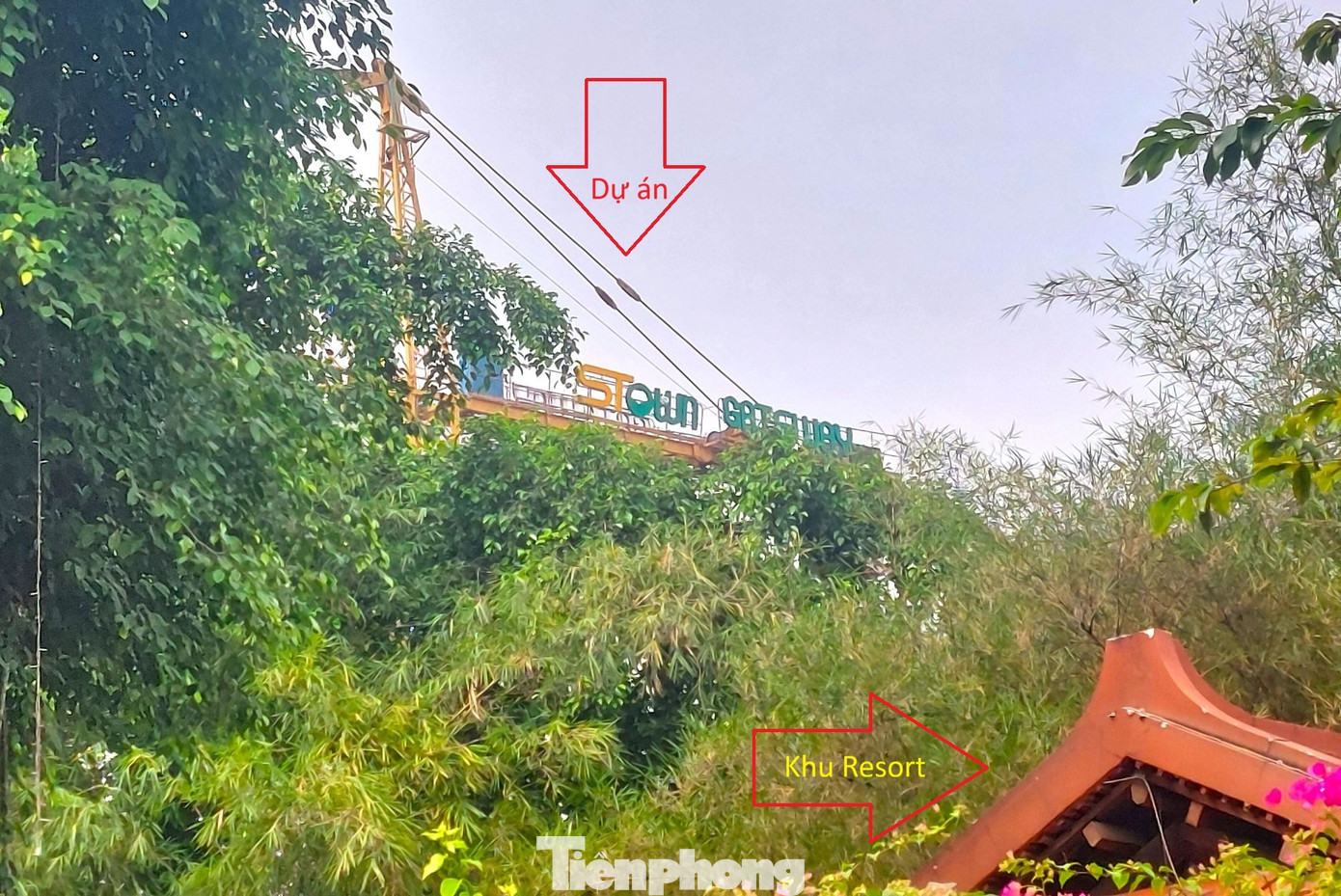 Cận cảnh h&agrave;ng chục căn villa khu resort ở TPHCM bị phong tỏa v&igrave; nứt tường, sập trần- Ảnh 11.