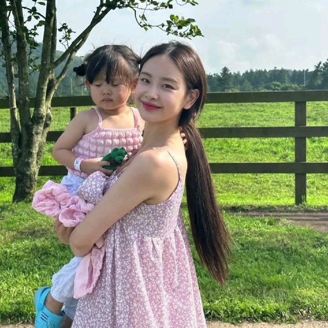 Bố mẹ n&agrave;o cũng muốn con ngoan, nhưng c&oacute; những l&uacute;c con c&agrave;ng "kh&ocirc;ng ngoan" lại c&agrave;ng tốt- Ảnh 3.