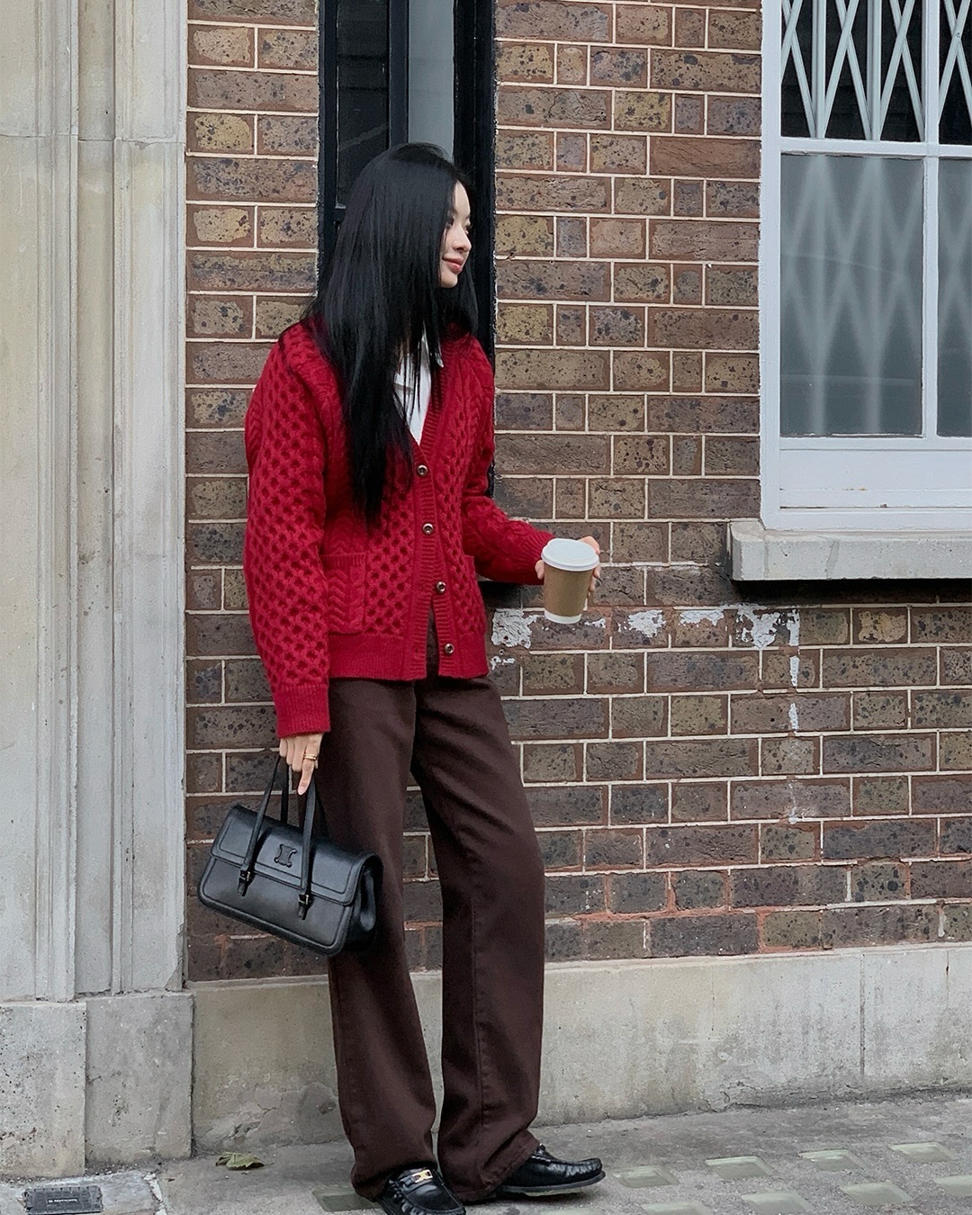 Quần ống rộng c&oacute; v&ocirc; v&agrave;n nhưng 5 kiểu n&agrave;y mới đ&aacute;ng sắm nhất, phối đồ đơn giản vẫn si&ecirc;u sang- Ảnh 11.