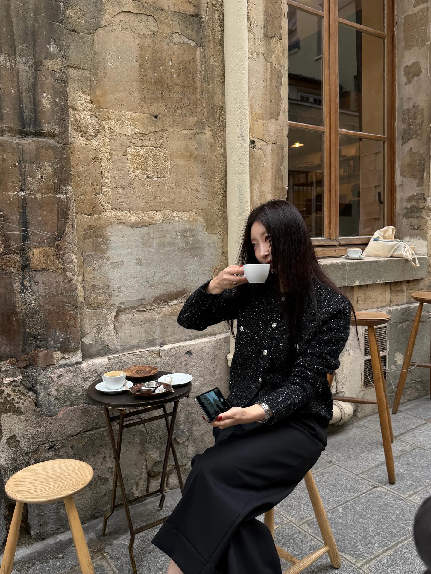 Quần ống rộng c&oacute; v&ocirc; v&agrave;n nhưng 5 kiểu n&agrave;y mới đ&aacute;ng sắm nhất, phối đồ đơn giản vẫn si&ecirc;u sang- Ảnh 9.