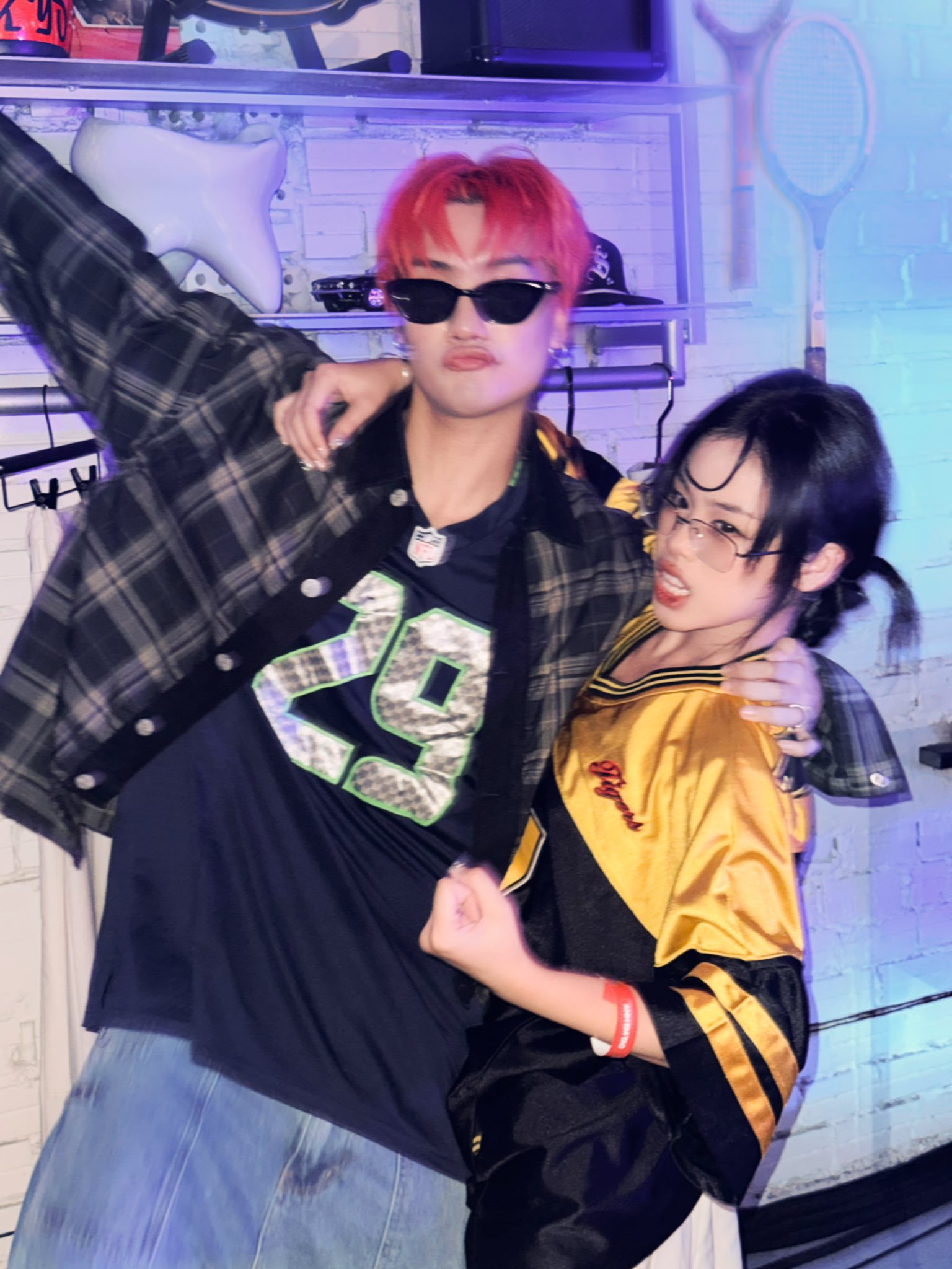 1 Anh Trai Say Hi rơi nhẫn cưới tại concert, phản ứng của b&agrave; x&atilde; mới đ&aacute;ng b&agrave;n- Ảnh 3.