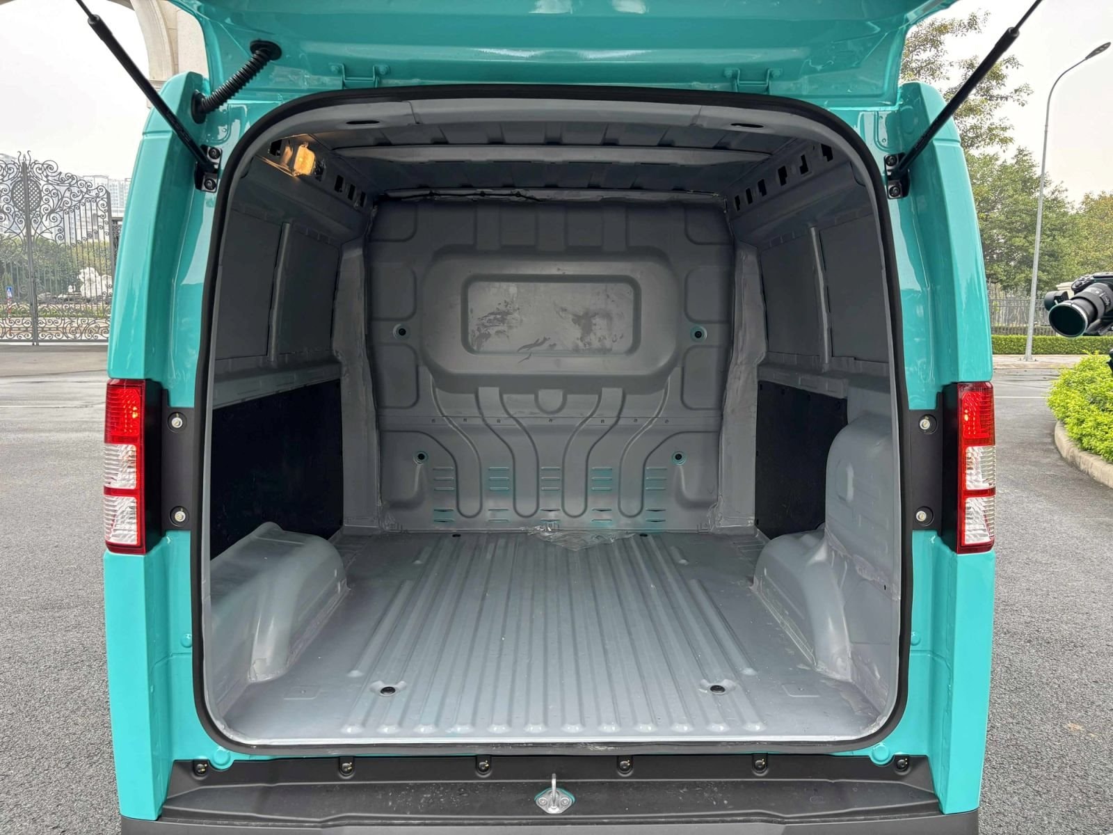 C&ocirc;ng ty của &ocirc;ng Phạm Nhật Vượng tung dịch vụ xe tải nội đ&ocirc;, gi&aacute; cước từ 110.000 đồng/chuyến- Ảnh 5.