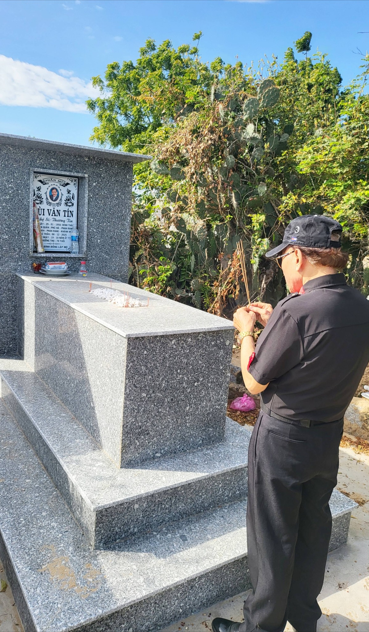 Mẹ ruột chưa biết tin NS Thương Tín đã qua đời- Ảnh 1. Mẹ ruột chưa biết tin NS Thương Tín đã qua đời- Ảnh 1.