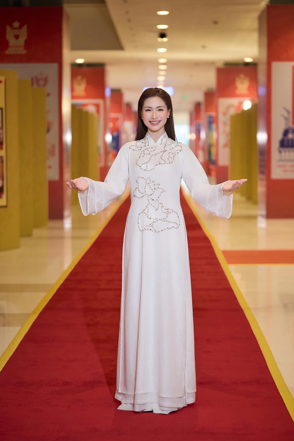 Ho&agrave; Minzy đ&iacute;nh ch&iacute;nh- Ảnh 1.