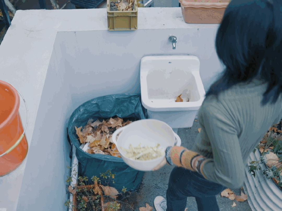 Tối giản 7 năm, c&ocirc; g&aacute;i 30 tuổi tiết kiệm hơn 500 triệu đồng, d&ugrave;ng to&agrave;n đồ cũ từ son m&ocirc;i đến khăn tắm- Ảnh 5.