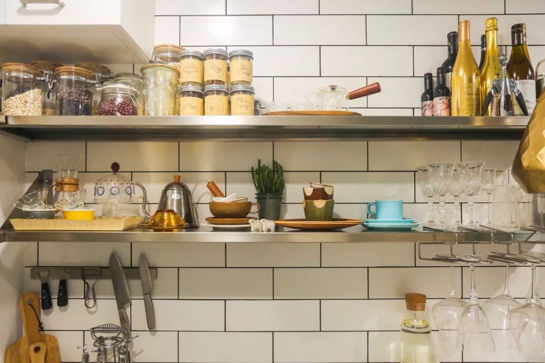 10 năm đi l&agrave;m, t&iacute;ch g&oacute;p 750 triệu mua căn tập thể cũ: C&ocirc; g&aacute;i tạo ra "c&uacute; sốc lớn" sau 3 th&aacute;ng- Ảnh 10.