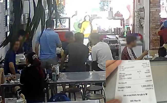 Nh&oacute;m người đi &ocirc; t&ocirc; "qu&ecirc;n" trả 1 triệu tiền phở: Phản ứng của kh&aacute;ch khi 2 lần bị nh&acirc;n vi&ecirc;n nhắc- Ảnh 1.
