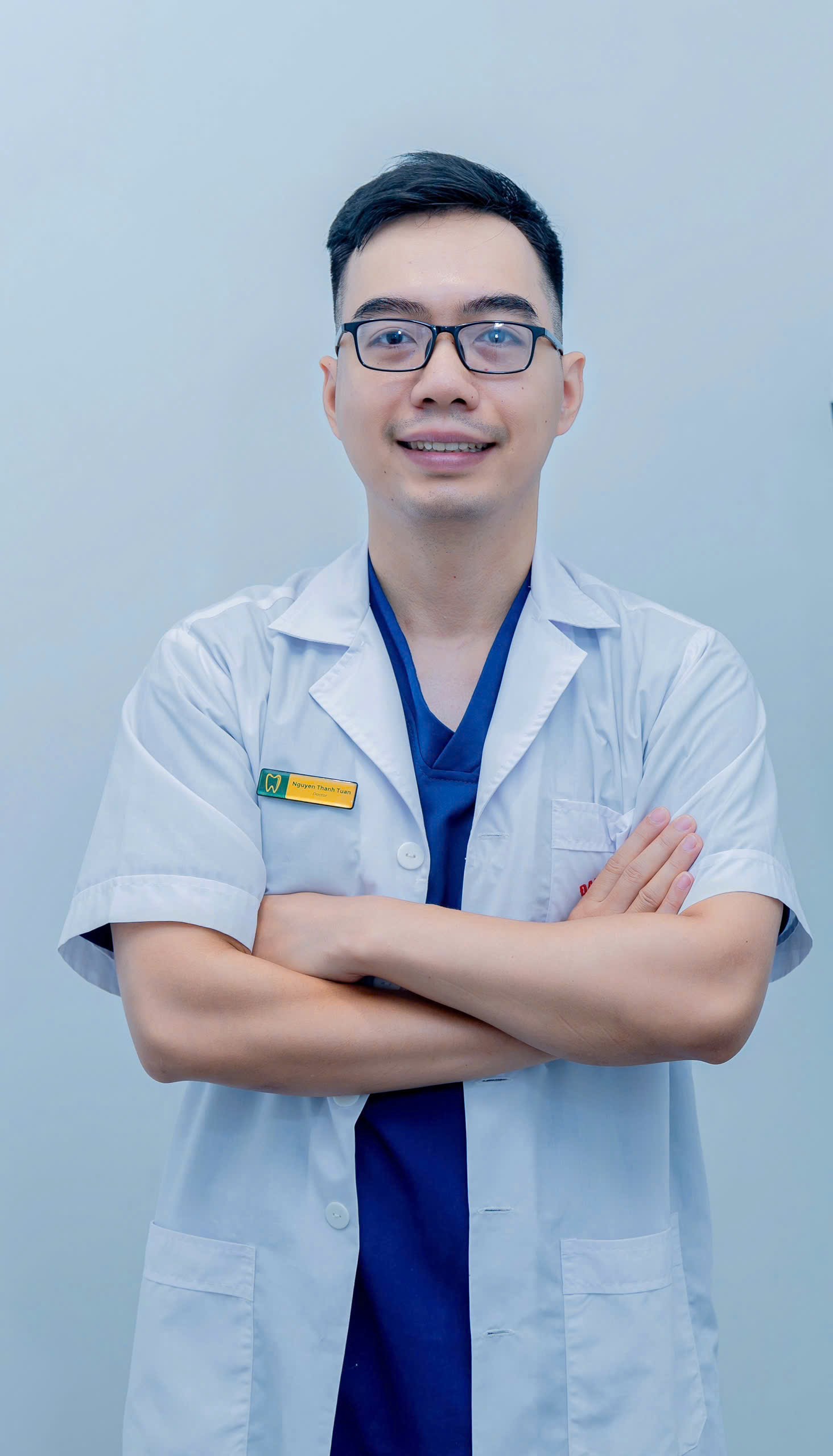 Cận cảnh thứ b&ecirc;n trong b&agrave;n chải điện khiến nhiều người r&ugrave;ng m&igrave;nh: BS n&oacute;i g&igrave;?- Ảnh 3.