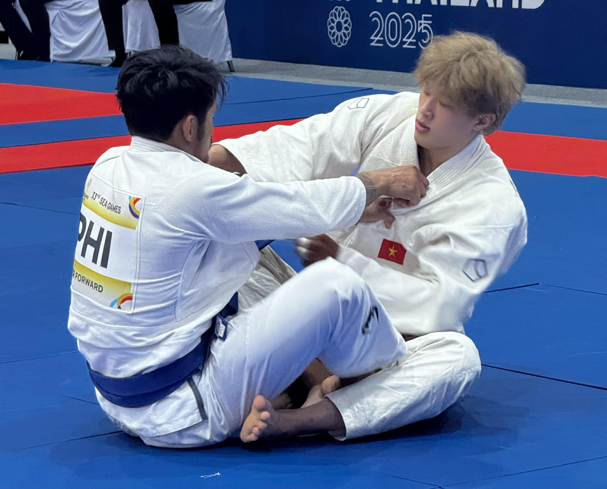 "Nổ mắt" trước visual đời thường chuẩn nam thần của v&otilde; sĩ Việt Nam vừa g&acirc;y sốt ở SEA Games- Ảnh 9.