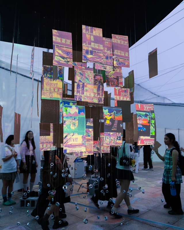 "Kh&ocirc;ng nghĩ trong th&agrave;nh phố lại c&oacute; kh&ocirc;ng gian nghệ thuật đỉnh thế n&agrave;y"- Ảnh 3.