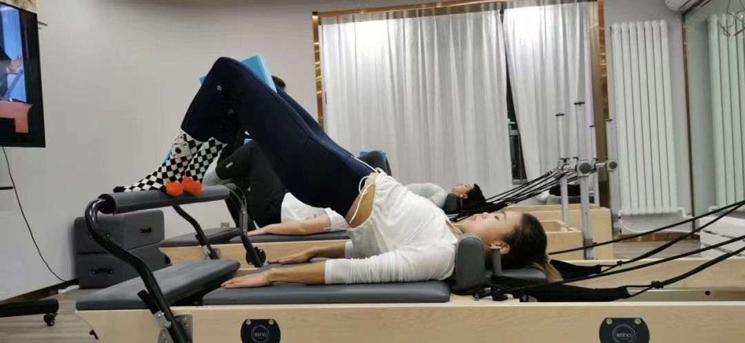 "Chủ tịch hot nhất showbiz" bị xuất huyết n&atilde;o do cục m&aacute;u đ&ocirc;ng, phải phẫu thuật khẩn giữ mạng: Chuy&ecirc;n gia h&eacute; lộ nguy&ecirc;n nh&acirc;n người trẻ đột quỵ ng&agrave;y c&agrave;ng nhiều- Ảnh 4.