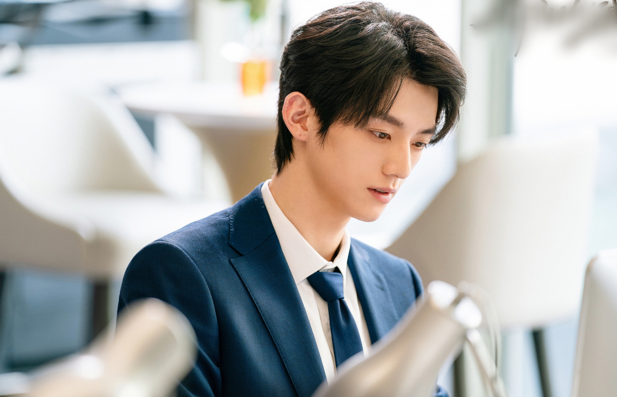 Mỹ nam Hoa ngữ bị gh&eacute;t nhất hiện tại: Giao diện thi&ecirc;n thần m&agrave; t&iacute;nh c&aacute;ch &ldquo;t&acirc;m thần&rdquo;, đ&atilde; k&eacute;m cỏi lại c&ograve;n h&egrave;n nh&aacute;t- Ảnh 7.