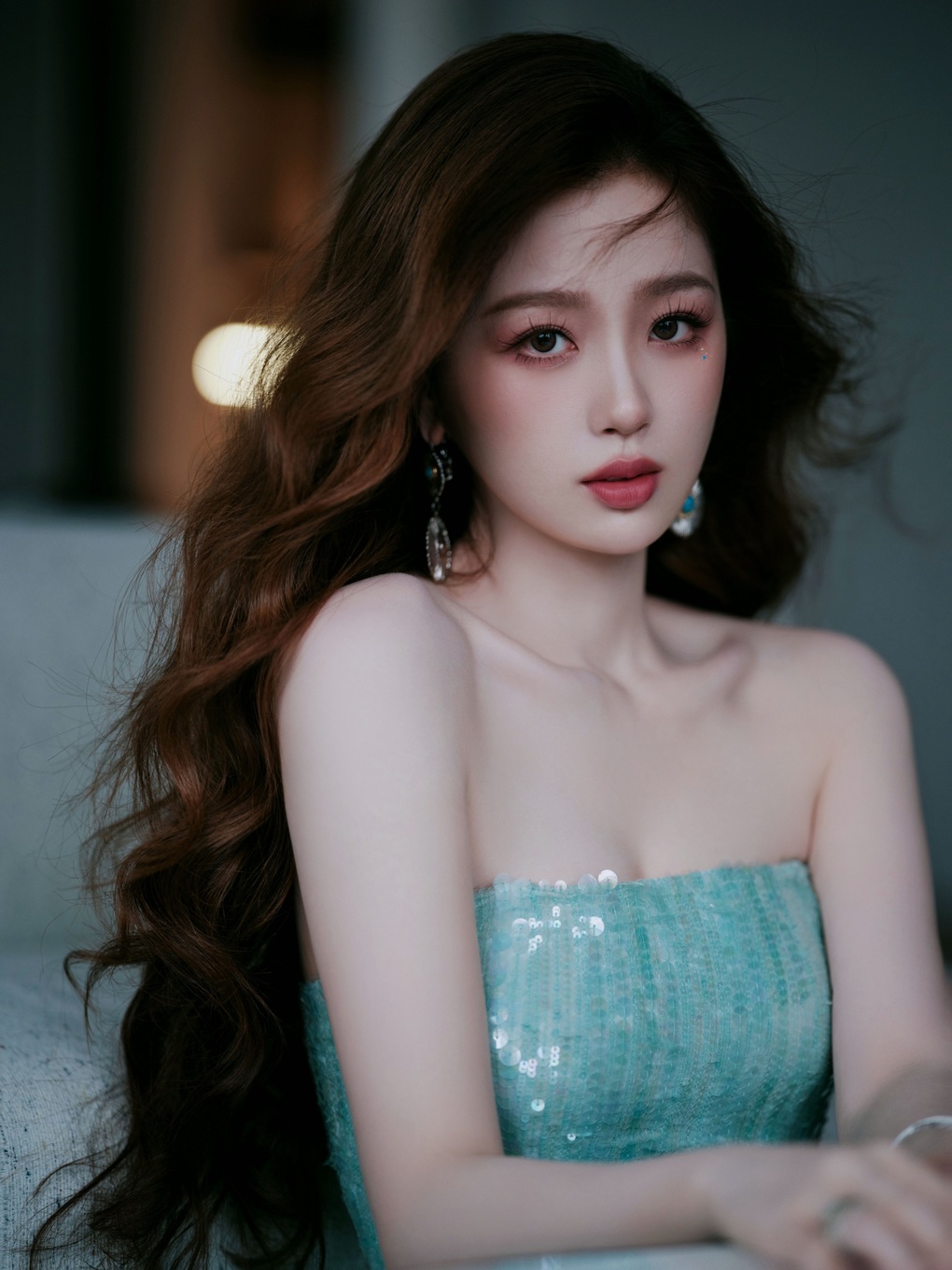 Mỹ nh&acirc;n bị gh&eacute;t nhất 2025 bỗng dưng lội ngược d&ograve;ng ngoạn mục, c&agrave;ng "l&agrave;m lố" c&agrave;ng hot- Ảnh 3.