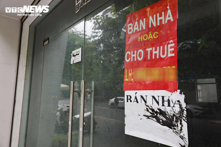 Nh&agrave; mặt phố H&agrave; Nội ế kh&aacute;ch thu&ecirc; giữa m&ugrave;a 'hốt bạc' cuối năm- Ảnh 1.