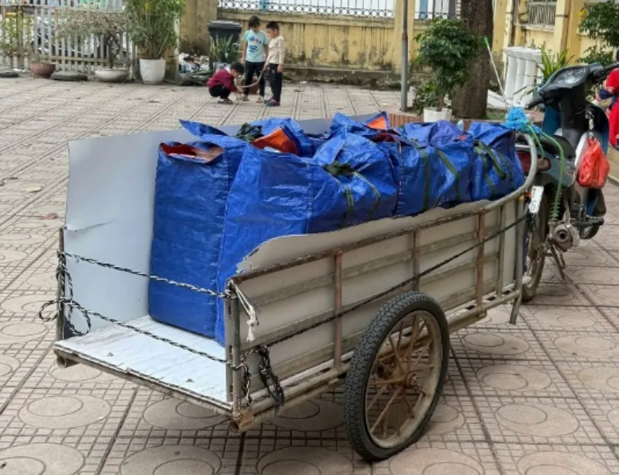 H&agrave; Nội: Ph&aacute;t hiện loạt vi phạm nghi&ecirc;m trọng trong cung cấp suất ăn b&aacute;n tr&uacute; cho trường học ở Mỹ Đức- Ảnh 2.