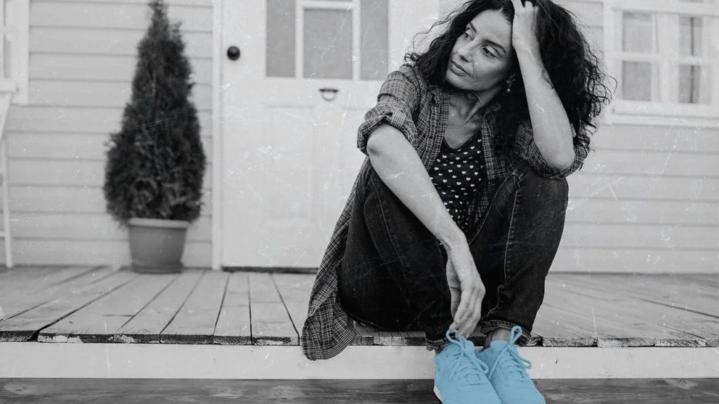 Tuổi trung ni&ecirc;n của t&ocirc;i kh&ocirc;ng bắt đầu bằng nếp nhăn, m&agrave; bằng những thay đổi khiến t&ocirc;i 