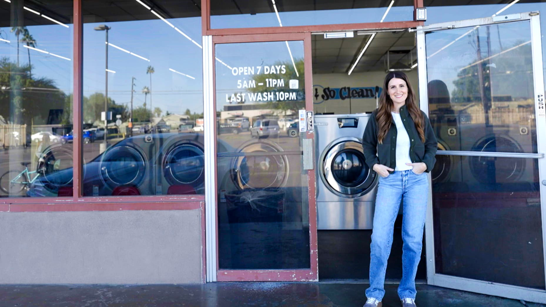 Nữ &yacute; t&aacute; 38 tuổi bỏ c&ocirc;ng việc gắn b&oacute; 13 năm, b&aacute;n nh&agrave; để lấy vốn khởi nghiệp: "T&ocirc;i th&iacute;ch kinh doanh hơn giữ chặt một ng&ocirc;i nh&agrave;"- Ảnh 2.