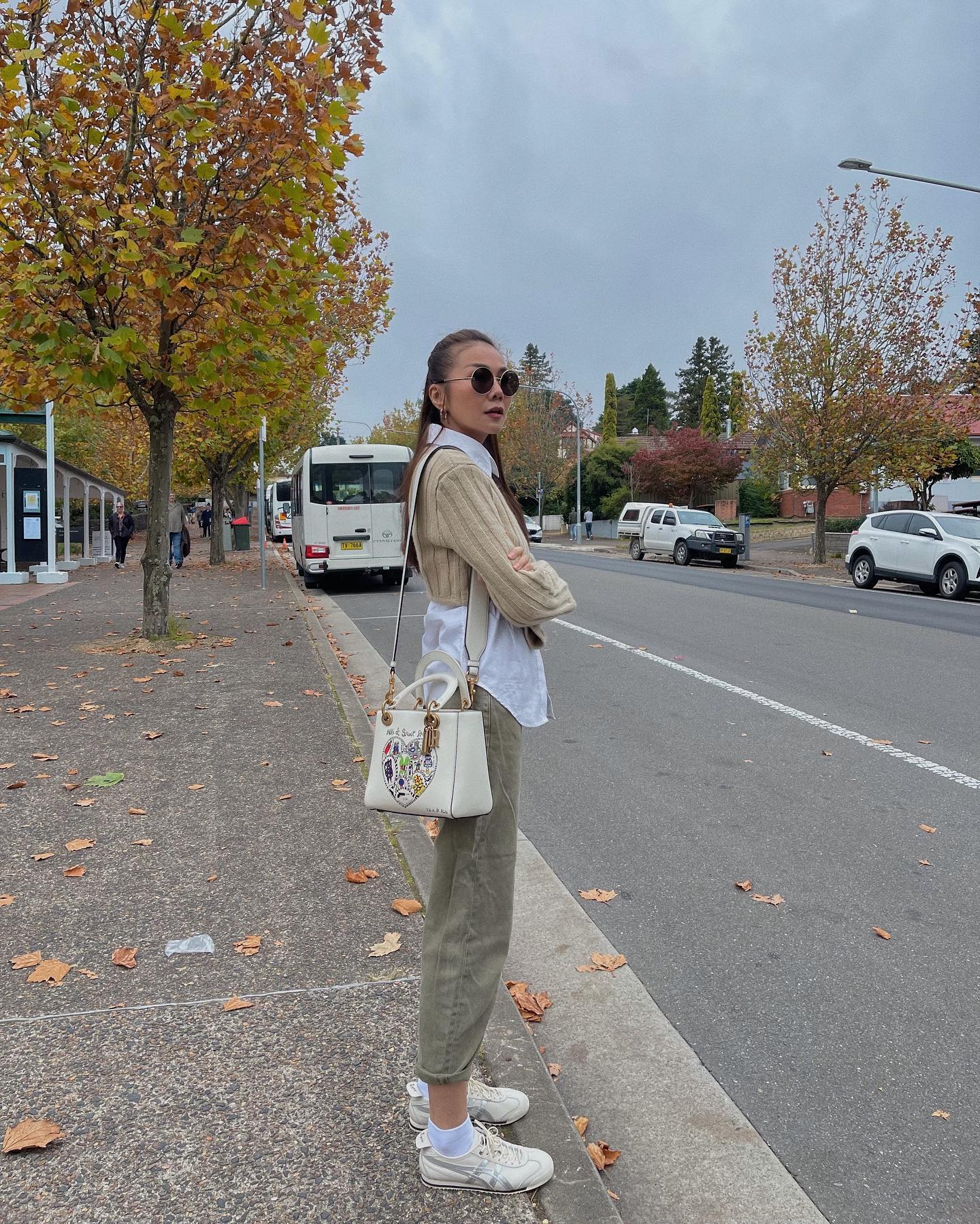 5 món thời trang được các mỹ nhân Việt ngoài 40 mặc nhiều nhất, bảo sao ai cũng trẻ trung hơn tuổi- Ảnh 7. 5 món thời trang được các mỹ nhân Việt ngoài 40 mặc nhiều nhất, bảo sao ai cũng trẻ trung hơn tuổi- Ảnh 7.