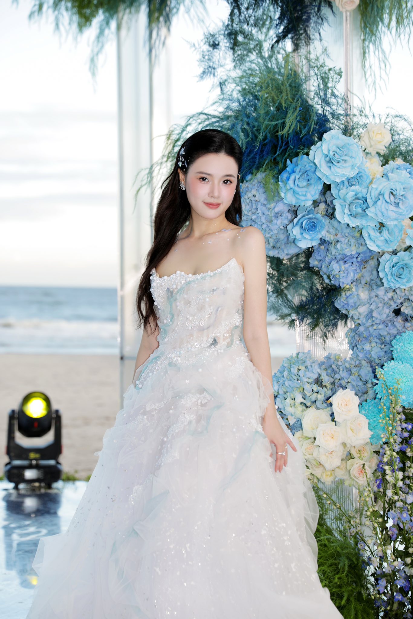 Midu biến th&agrave;nh &ldquo;y&ecirc;u qu&aacute;i&rdquo; đấy &agrave;?- Ảnh 6.