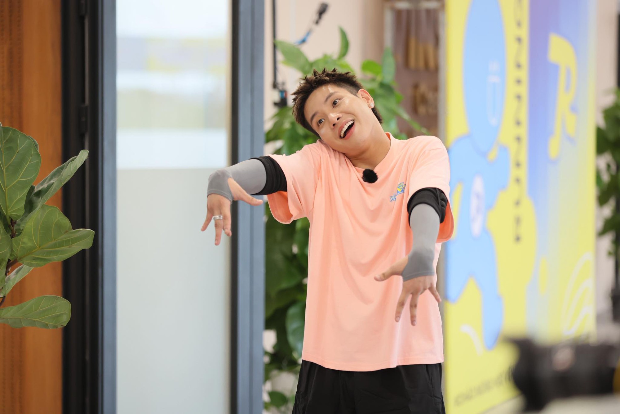 Nh&acirc;n tố mới đẹp trai nhưng 