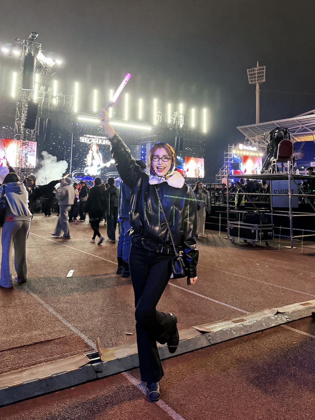 Ho&agrave; Minzy n&oacute;i r&otilde; chuyện đi concert nhưng đ&ograve;i về đ&oacute;n con l&uacute;c 22h30?- Ảnh 1.