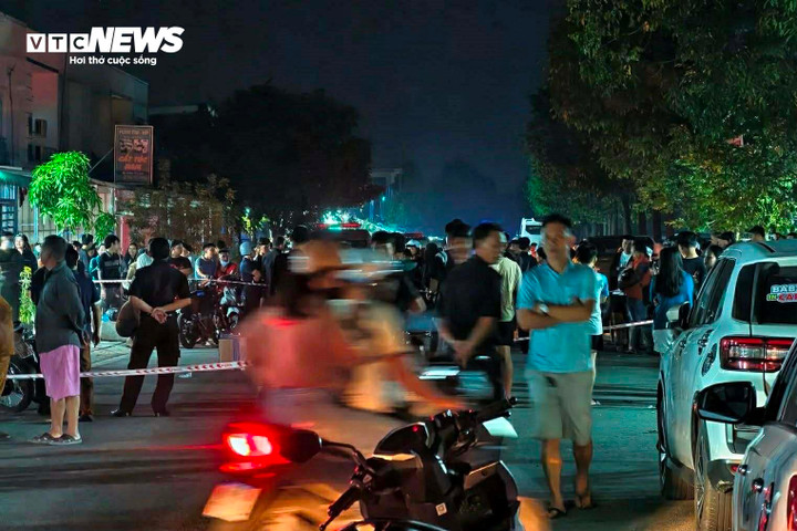 Truy bắt hung thủ s&aacute;t hại nữ c&ocirc;ng nh&acirc;n trước cửa ph&ograve;ng trọ ở TP.HCM- Ảnh 1.