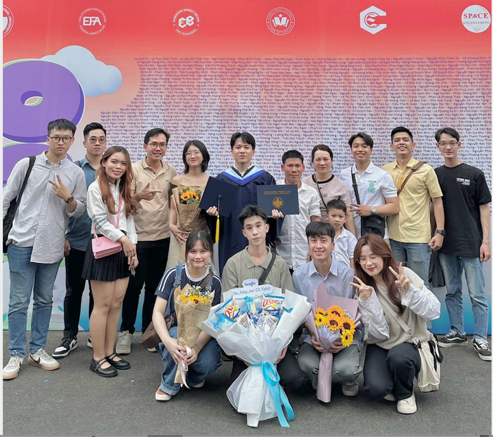 Email l&uacute;c 4 giờ s&aacute;ng v&agrave; h&agrave;nh tr&igrave;nh từ một x&atilde; ở Đắk Lắk đến đại học h&agrave;ng đầu Ph&aacute;p- Ảnh 3.